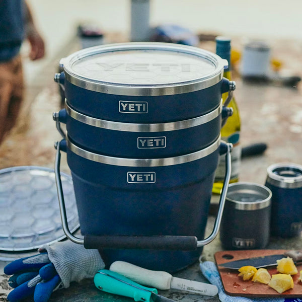 YETI Rambler Beverage Bucket, Navy