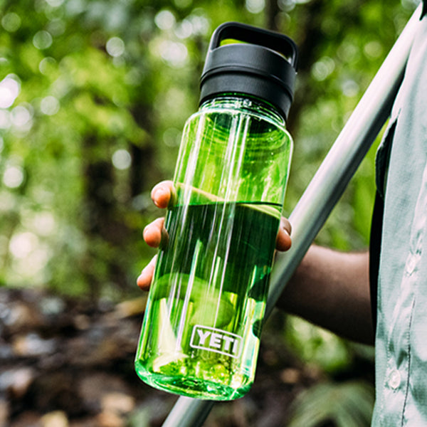 YETI Yonder™️ 25 oz. Plastic Bottle with Yonder Chug Cap, Canopy Green